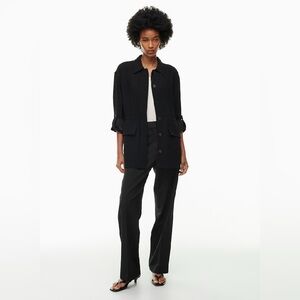 BNWT Aritzia Babaton Divest Relaxed Button Up Crepe Anorak Black Jacket